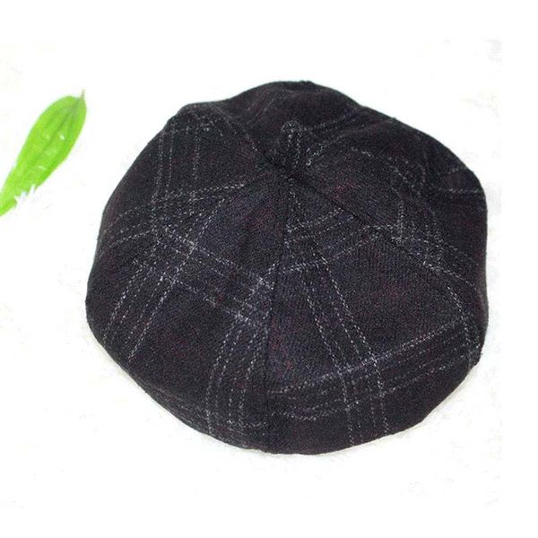 

fashion new newsboy caps female autumn and winter retro british lattice newsboy hat painter pumpkin octagonal hats trend cap, Blue;gray
