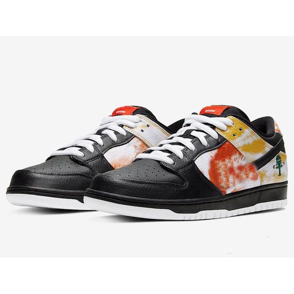 

quality women sb dunk high low home raygun running shoes tie-dye dunks away black orange flash casual men sports sneakers