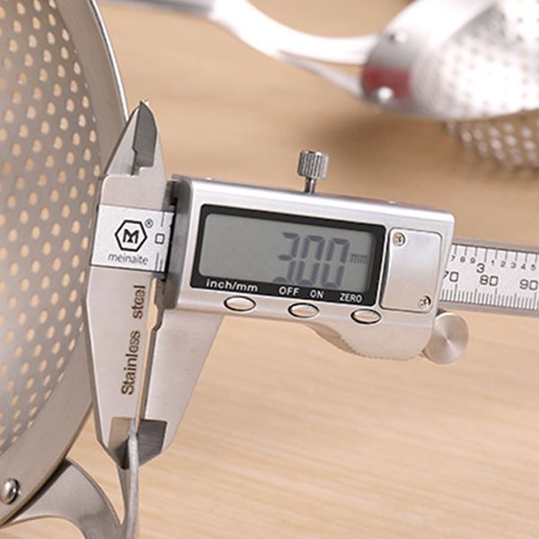 

kitchen cooking strainer scoop anti rust deep frying sieve stainless steel kitchenware durable noodles dumpling tools restaurant