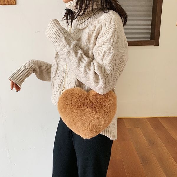 

2020 fashion cute heart-shaped plush girl's fairy pearl messenger bag