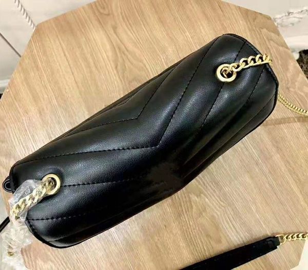 

2019 brand fashion luxury desinger bag new european and american fashion recereational simple pure color stripe lady bag shoulder chain bag