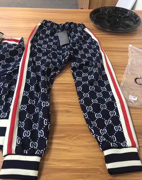 

mens suits jackets mens pants tracksuit brands 2 pcs jacket 2020 arrival trackpant tag and label kanye hip hop fashion streetwear wholesale, Gray