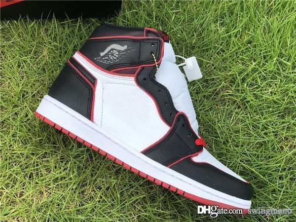 

new air authentic 1 high og bloodline black basketball shoes gym red-white retro men women sports sneakers 555088-062 with box