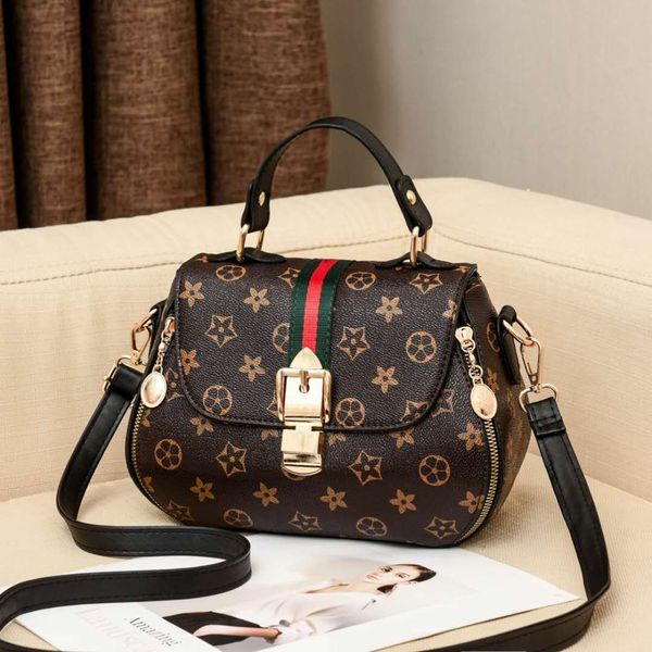 

woman package portable packet day concise small square package trend single shoulder package oblique satchel