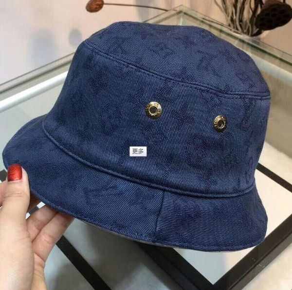 

new fashion v luxury brand 4 color winter hat for men beanies2020 new fashion casual lv hat for men and women is fisherman's hat