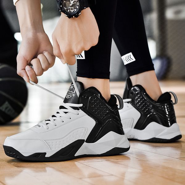 

2019 men's high-fashion sneakers trend comfortable casual shoes non-slip breathable men's shoes hip hop big size 48, Black