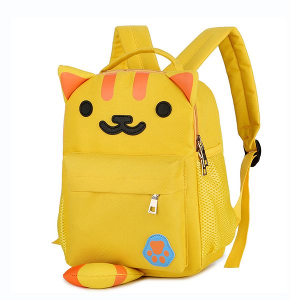 

the new cartoon cute children's shoulder schoolbag is the backpack of first grade kindergarten for female primary