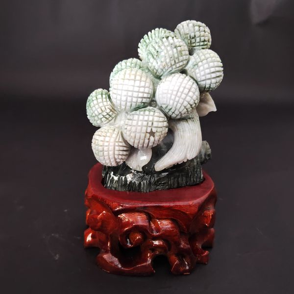 

chinese exquisite hand-carved black cicada pattern dushan jade statue