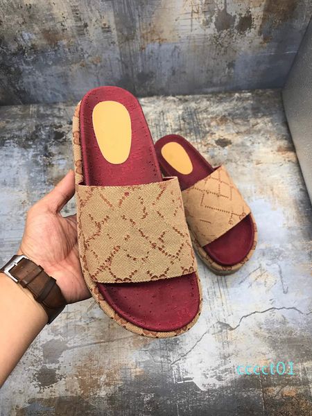 

2020 luxury designer mens womens summer rubber sandals beach slide fashion scuffs slippers indoor shoes size 35-40 ct01, Black