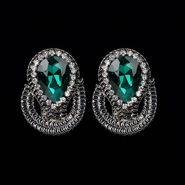 

luxurious crystal drip ear shape nail high archives rhinestone ear nail defence allergy earring, Golden