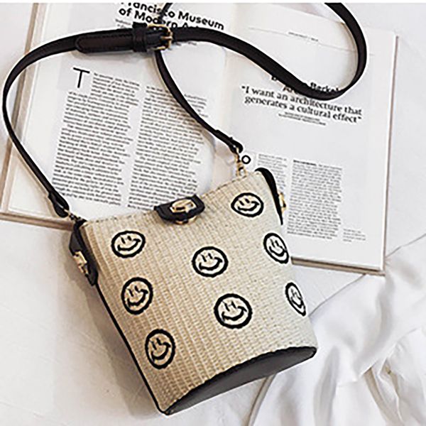 

2019 quality pu leather female purse clutch women fashion summer beach wild chain messenger shoulder bag solid weaving bag#35