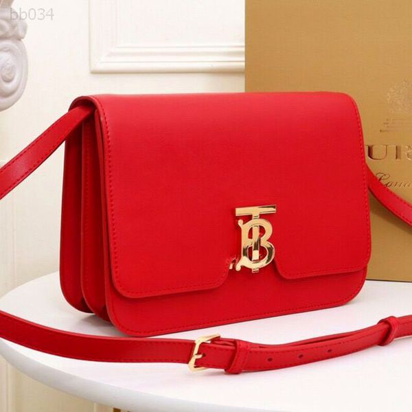 

women fashion shoulder bag famous fashion casual autumn new european station women's bag metal lock for women small square bag