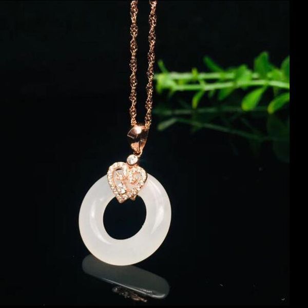 

природные s925 sterling silver hetian white jade gems 20 * 27мм инкрустация heart shape циркон подвеска для trendy круглый женщины jewel