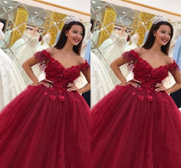 

2022 burgundy feather 3d floral flowers sweet 15 dresses ball gown off the shoulder tulle pearls beaded quinceanera prom dresses rea, Blue;red