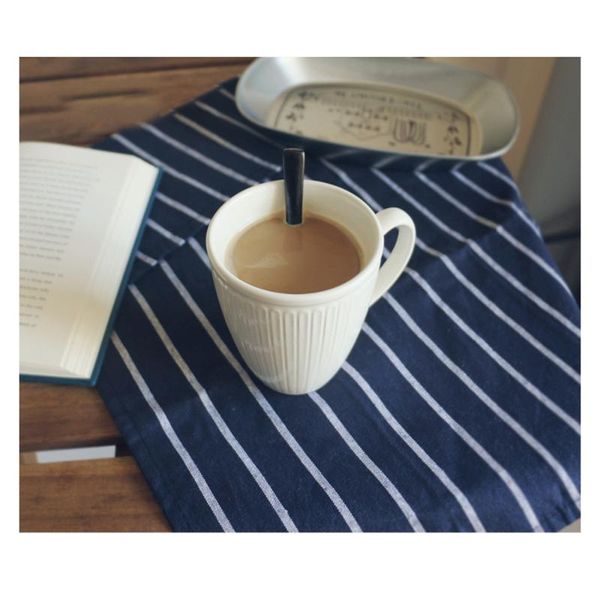 

изоляционный мат классический темно-синий полосатый салфетка фотобумаги тепла обеденный стол украшение циновки салфетки фон фото