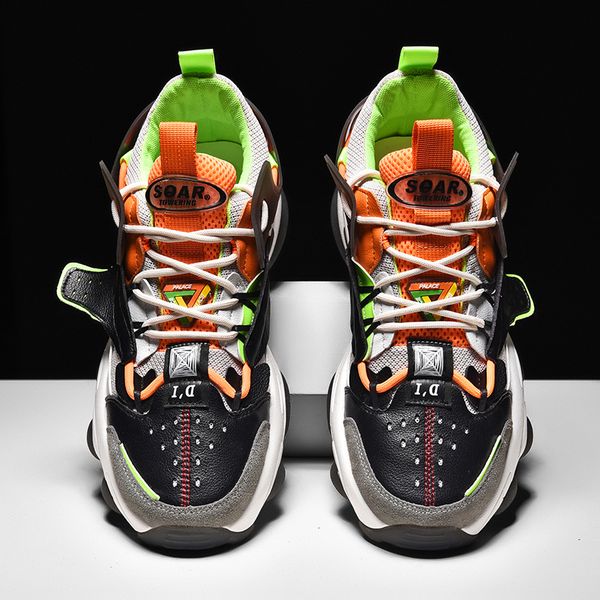 

2020 new jogging shoes men black outdoor running shoes mens leather men sport thick soled athletic shoe man