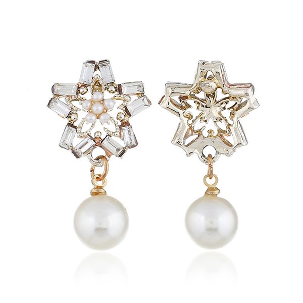 

wholesale-fashionable diamond-inlaid female earrings korean version exquisite flower pearl japanese and korean star original earrings, Golden