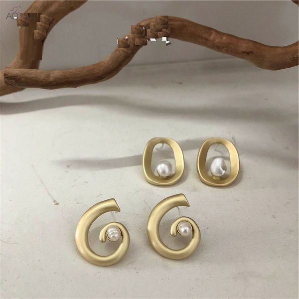 

aomu s925 стерлингового серебра pin старинные геометрические натуральный жемчуг металл полый круг серьги стержня для женщин подарки партии ю, Golden;silver