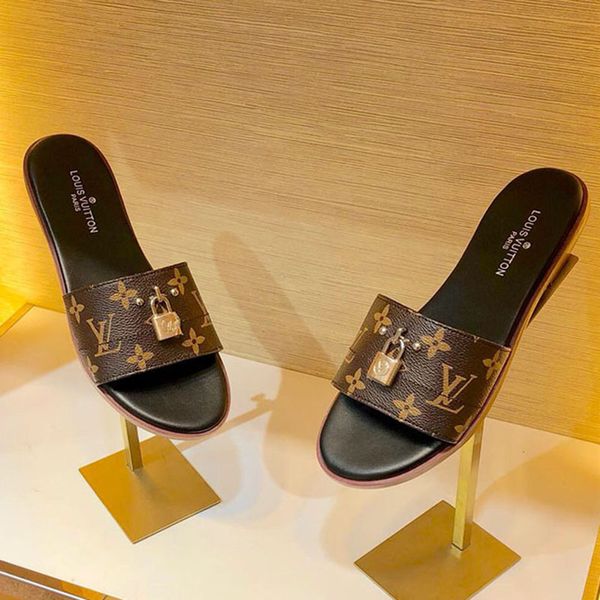 

2019 women fa hion de igner leather bottom andal ummer comfortable fine ca ual hoe flat flip flop for women ize 35 41