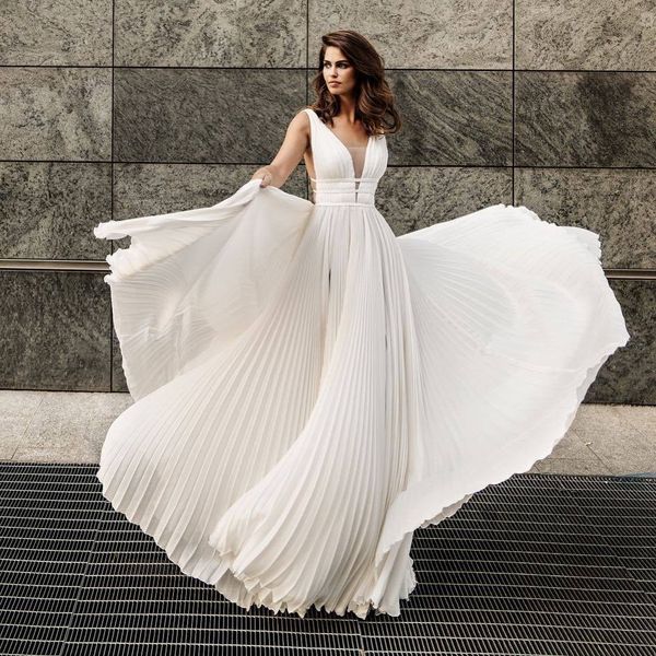 2019 New White A linha V Pescoço Chiffon praia Baratos Vestidos De Noiva vestidos De Noiva Boho Vestido De Casamento Nigéria abiti da sposa