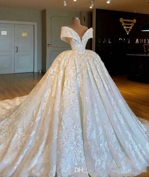 

2020 new real pictures luxury a line wedding dresses off shoulder lace applique court train wedding dress bridal gowns plus size vestidos