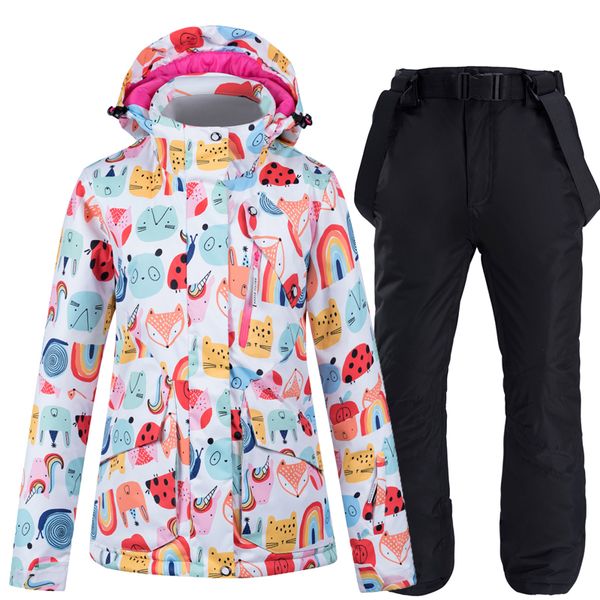 

30 snowball fashions for women with colored, windproof, windproof, ski coats and belted snow pants