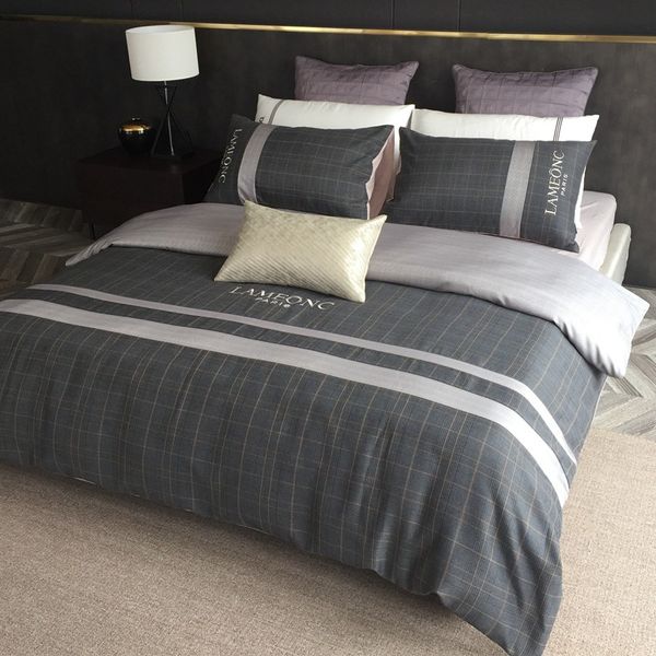 High End Leisure Model Room Four Piece Suit Cotton Quilt Cover