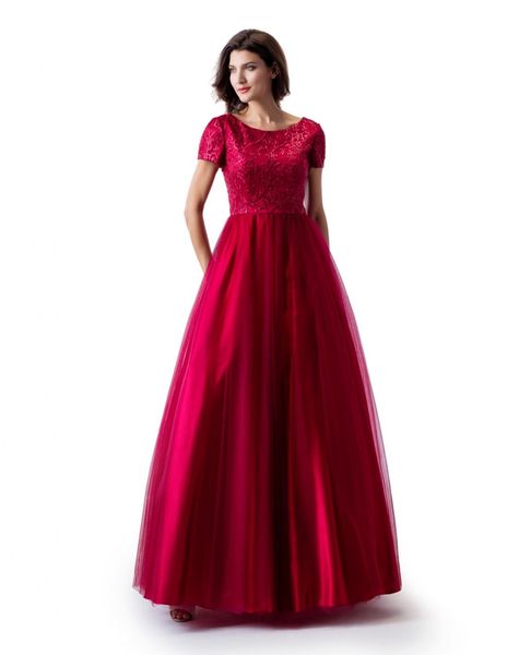 A linha vermelha longo modesto vestido de baile com tampa mangas top de renda saia de tule adolescentes meninas formais vestidos de baile modesto feito sob encomenda