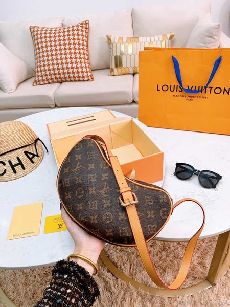 

1wan 2019 new women s chain package fashion small package shoulder messenger bag crossbody