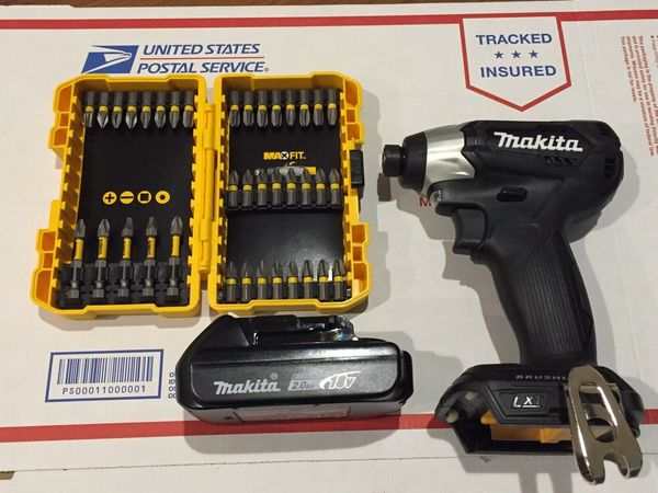 

NEW Makita XDT15 18V LXT Sub-Compact Brushless Impact Driver battery & FREE Bits