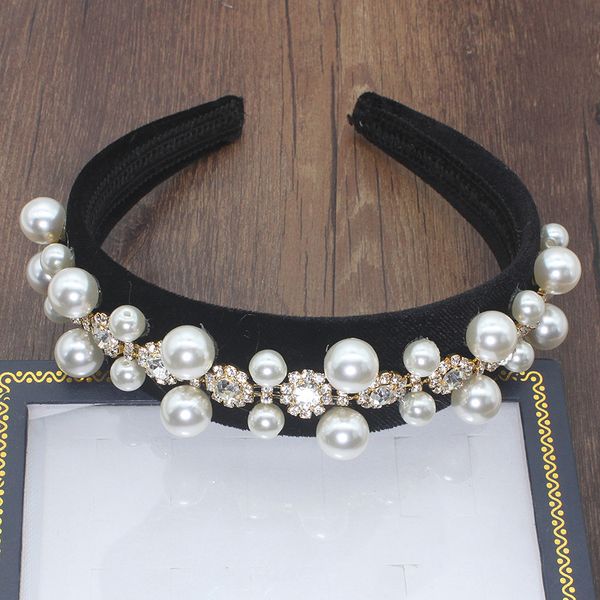 

baroque fashion velvet luxury ball personality headband new baroque full pearl circle geometry retro hair accessories headband, Golden;white