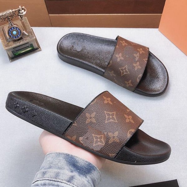 

Мужчина / Женщина Тапочки Сандалии Дизайнерская обувь Горки Дизайнерская обувь Д