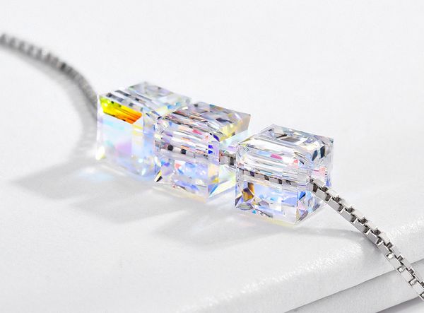 Мода-куб ожерелье сахара 8MM изготовлен из кристаллов Сваровски S925 серебро подвеска.