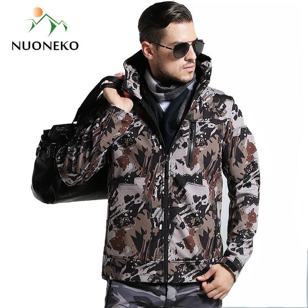 

men's outdoor hiking jackets winter fleece softshell camouflage coat climbing trekking skiing windbreaker waterproof jacket jm15, Blue;black