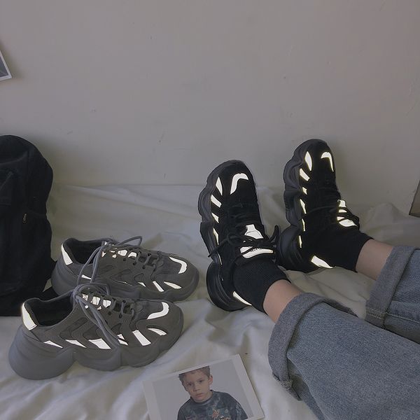 

women's shoes super fire wild 2020 spring new ins tide fashion wild luminous student sports shoes, Black