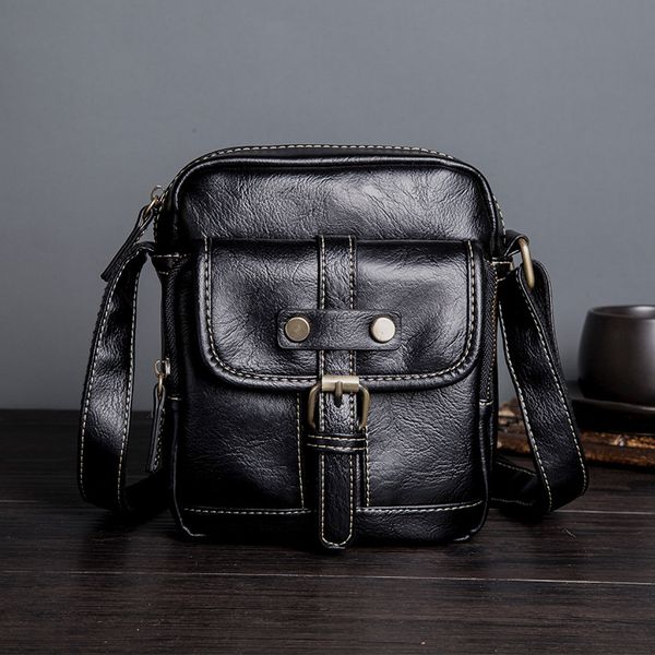 

2019 new retro men's shoulder bag messenger bag men's