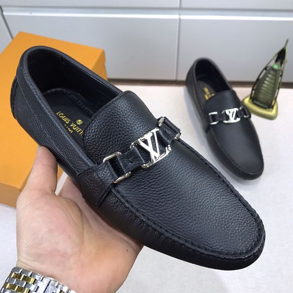

De igner fa hion luxury 2019 new men hoe printing leather flat penny hoe metal button pea hoe ca ual hoe ize 11