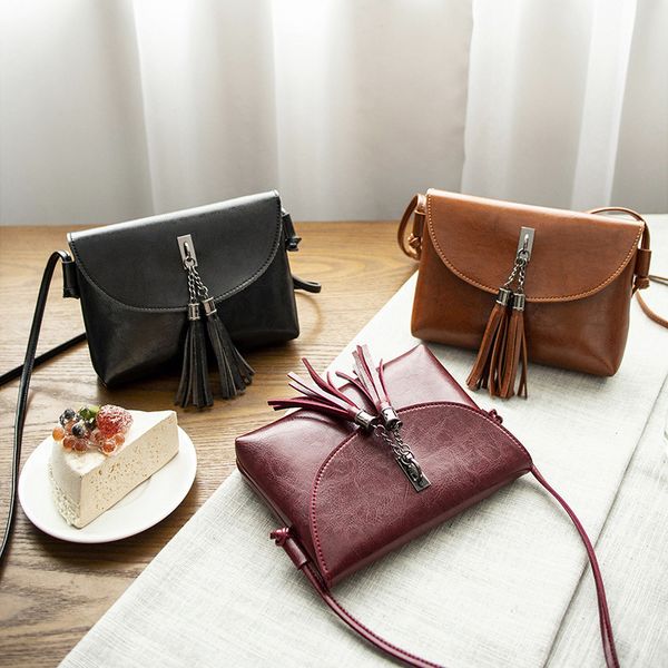 

новые простой мешок женщины одно плечо наклонной сумка случайной масла кожи леди небольшого пакет оптовая