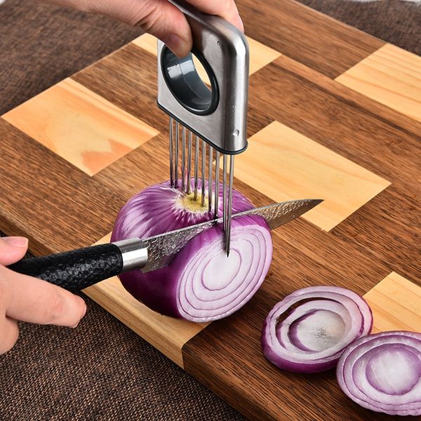 2019 Easy Onion Holder Slicer Creative Vegetable Metal Slicing