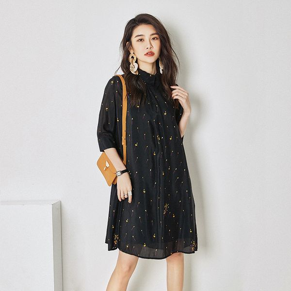 

ron too] 100% of the 2020 summer outfit new mulberry silk fireworks lapel a-line dress in silk dress is female, Black;gray