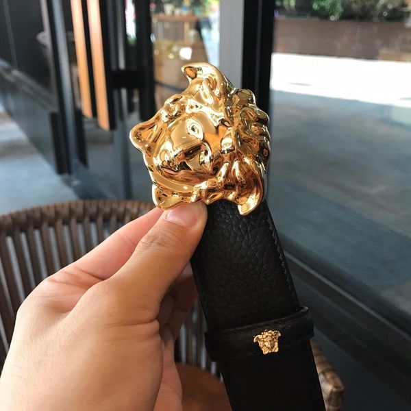 

2020fashion и случайные женщина кожаный ремень высокого качества дамы просверлить пряжки бренда дизайнер ремень кожаный для подарка бесплатн, Black;brown