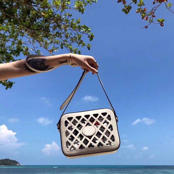 

new season classic ladies shoulder hollow bag handbag shoulder handbag pure nice quality 22cm
