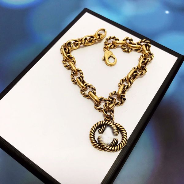

european and american luxury brands ancient home retro clavicle tag bracelet fashion design g-shaped bracelet explosion models