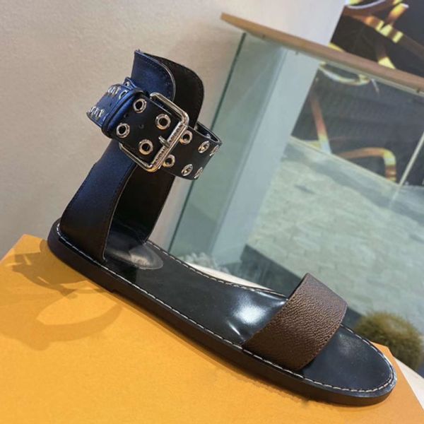 

2020 latest fashion classic women's sandals skates summer fashion wide flat skate with buckle sandals, Black