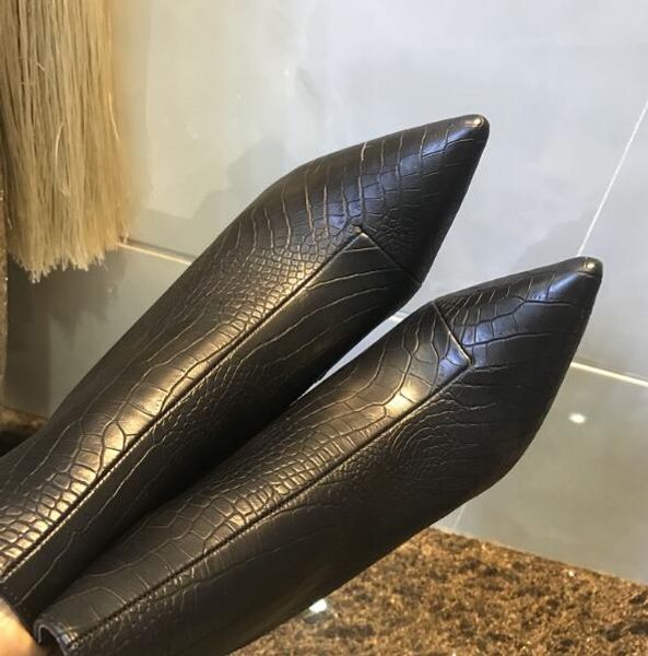 

2020 classic women favorite stiletto black high heels fashion rivet ankle boots women's pointed toes real sheeoskin leather shoes 36-40