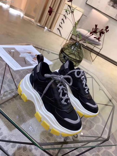 

2019 new cloudbust thunder knit sneakers luxury daddy shoe designer shoes womens fashion shoes leisure shoes outdoor sneakers