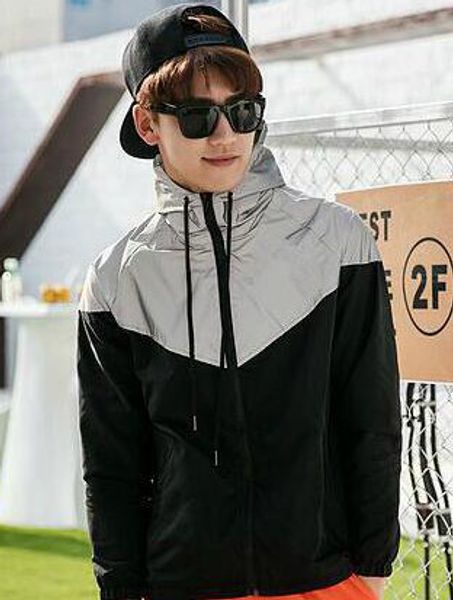 

Новая мода Мужской куртка случайного хип ветровка ая Светоотражающий куртка прилив бренд мужчин и женщин любители спорт пальто с капюшоном люминесцентная одежды