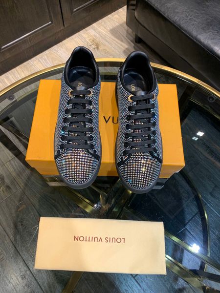 

fast delivery new style high-end luxury men's casual sports shoes fashion brand autumn and winter shoes star diamond embellished upper, Black
