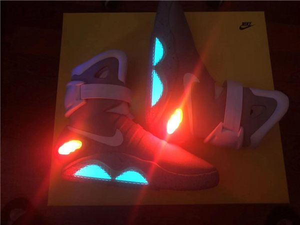

luxurious brand design airs mag back to the future basketball shoes led lighting luminous sports sneakers outdoor shoes with box