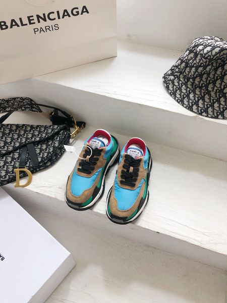 

2020 new ad couple high-quality thick bottom sports casual couple air cushion casual sports shoes